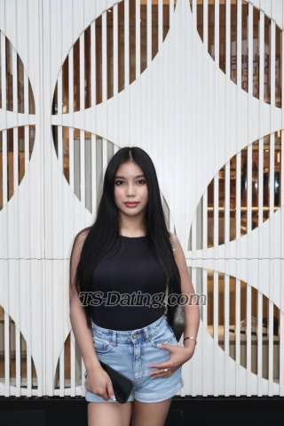 trans girl meganlei 0425505