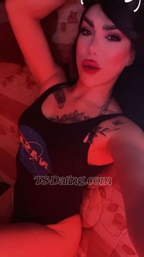 trans girl memequeen7 2651070
