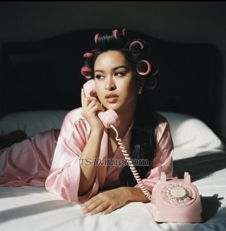 trans girl meowdanicat 9405438