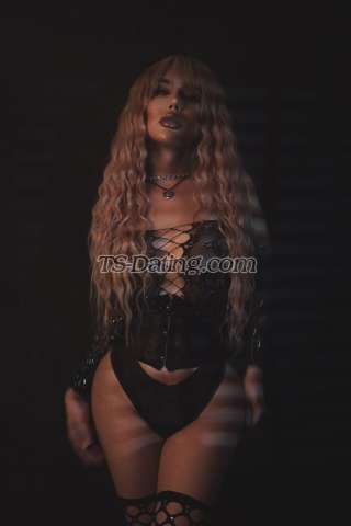 trans girl miarose1409 1337364