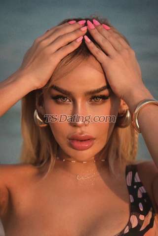 trans girl miarose1409 3867293