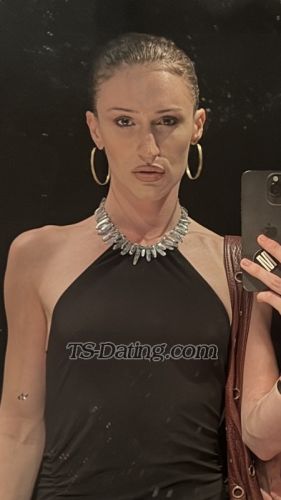 trans girl mistressangel 2799721