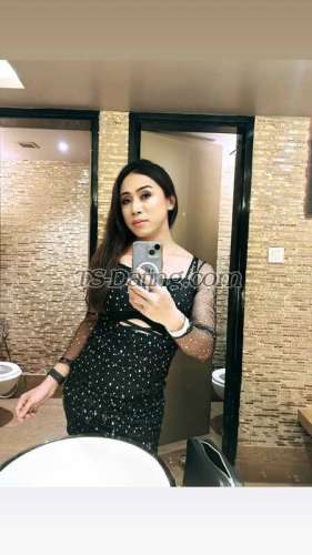 trans girl NESnowy 0992552