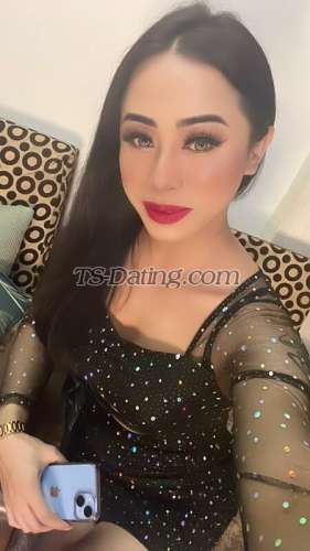 trans girl NESnowy 2652474