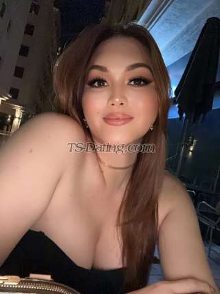 trans girl NURSERUFA 0082123
