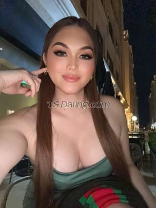 trans girl NURSERUFA 0739891