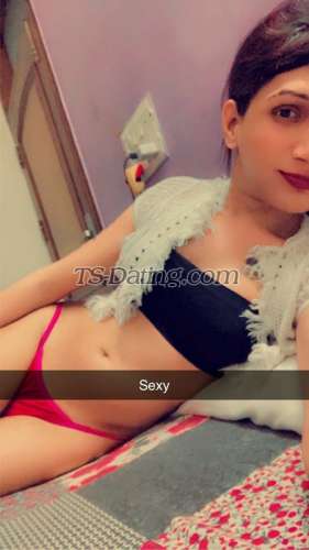 trans girl NaazGauri 1297986