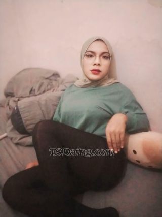 trans girl Nabillachels2 5088925 trans girl Nabillachels2 5088925