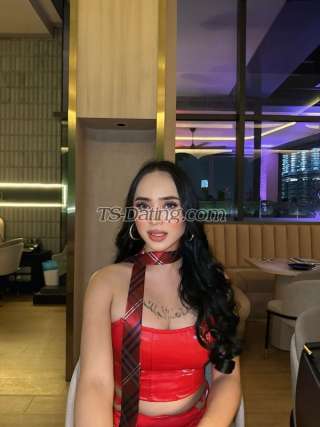 trans girl NadiaNad 8817347