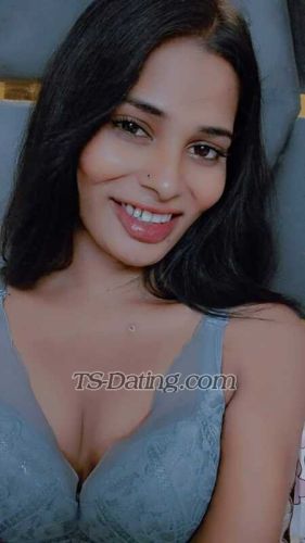 trans girl Naira21 4905558