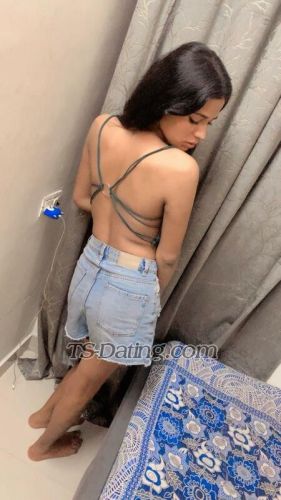 trans girl Naira21 4905688