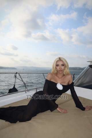 trans girl Nanapinky99 1060459 trans girl Nanapinky99 1060459