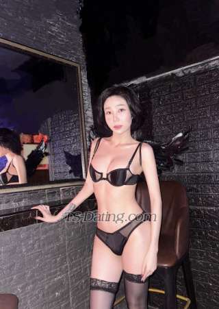 trans girl Nanasnow 0834572