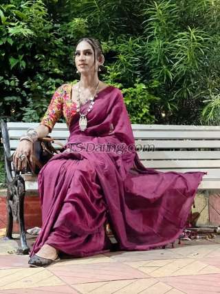 trans girl Nashasingh 0952028