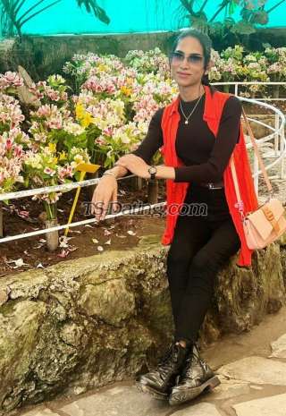 trans girl Nashasingh 2698489 trans girl Nashasingh 2698489