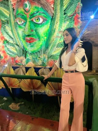 trans girl Nashasingh 6389172