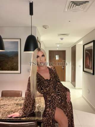 trans girl NatalieHoney 4189680