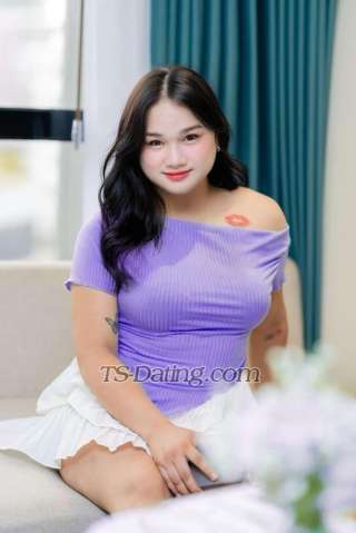 trans girl NaughtyHana 2121590