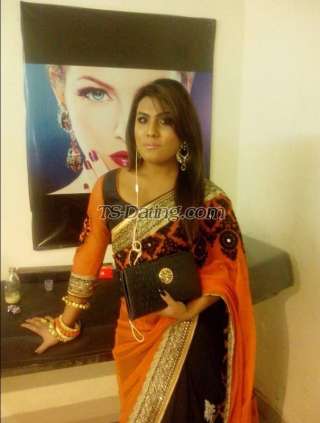 trans girl NaughtyNisha 8645258