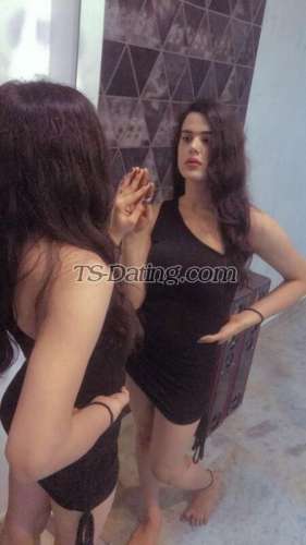 trans girl NauraKhan 5797997