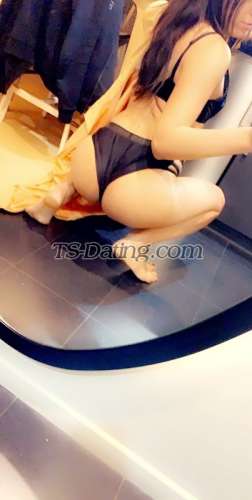 trans girl Louisexxlarb 4977612