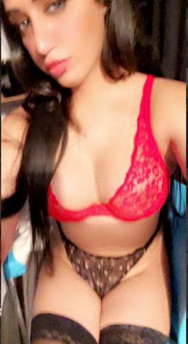 trans girl Louisexxlarb 6190073