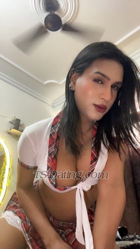trans girl Nayrasexy 1904455