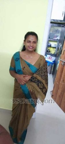 trans girl Nazriyahot 2320554