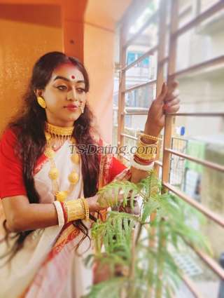 trans girl Neharikabab 0090015