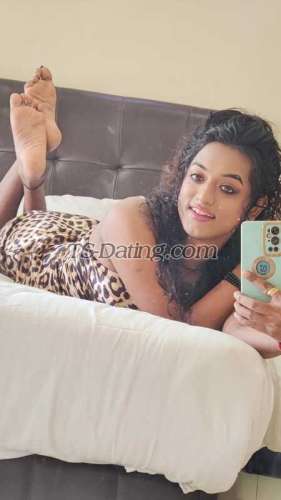 trans girl Neharikabab 5806362