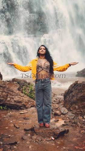 trans girl Neharikabab 5996754