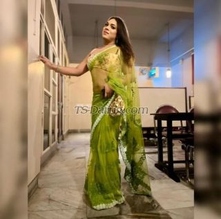 trans girl Neharoy 5494246