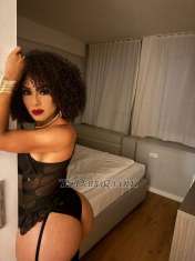 New Nikol XL Zagreb Transex Hallo, ich bin Nikol.Kolumbianer, neu angekommen, ganz neu,
bereit, Sie in all Ihren Fantasien zu befriedigen.
vielseitiges Milchkännchen. Superheißer 20 cm dicker
Schwanz, damit du ein unvergessliches Erlebnis erleben
kannst. Ich mag Partys, auf denen ich sehen kann, wie beide
abspritzen, wo immer du willst, und zwar so, dass es 100 %
echt ist, wie auf den Fotos