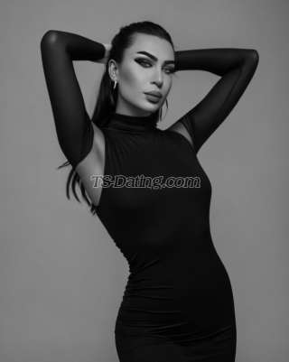 trans girl NewZARAXXL 8411064