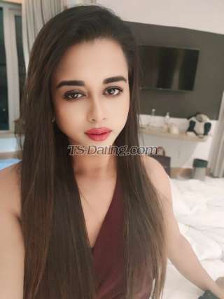 trans girl NiaLove 9097662