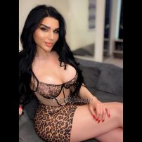Nicolitta29 Beirut  Transex *Preise: 400 $ In-Call … 600 $ Hausbesuch … in meiner Nähe (Hamra) Sehr geehrte Kunden!! (Nur frische Dollars werden akzeptiert) Du wirst eine 30-jährige, große, elegante, wilde und kraftvolle Shemale-Herrin mit großen Brüsten und einem dicken 19-cm-Schwanz treffen. Ich bin eher Top. Bedenken Sie, dass Sie nach meinen eigenen Regeln spielen. Also: 1. Hygiene ist grundlegend. 2. Sicheres Spielen ist ein Muss. 3. Nimm meine Lieblingsposition ein (auf den Knien wie mein Chihuahua) 4. Bitten Sie mich, bevor Sie meine empfindlichen Stellen und meinen Körper berühren. 5. Du solltest besser einen Körper haben, der meine Schläge aushält. Sie sollten wissen, dass Besuche bei mir möglich sind, nachdem Sie Ihre Sitzung telefonisch gebucht haben. WhatsApp ist auch verfügbar. Beste grüße.