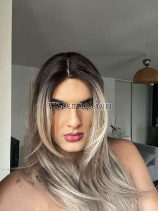 trans girl Nicolleblond 7660422