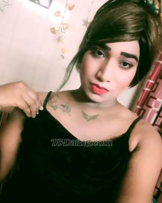 trans girl NightQueen69 2577708