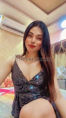 trans girl NikkiRoy 0798296