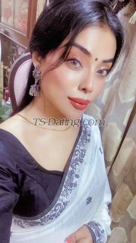 trans girl NikkiRoy 3059753