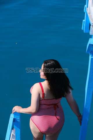 trans girl Nikkielicious 5405458