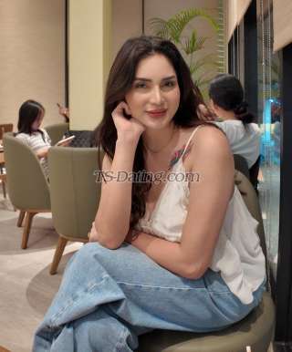 trans girl Ningguang 8193486