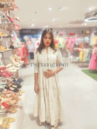 trans girl Nisss 0322564