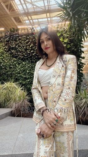 trans girl Nisss 2100081 trans girl Nisss 2100081