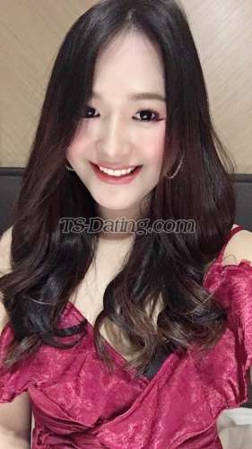 trans girl Noobella 0136313