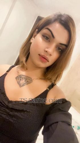 trans girl Nooren 4705675