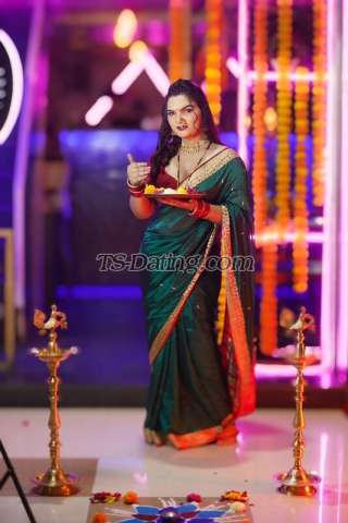 trans girl Noorik 0154020