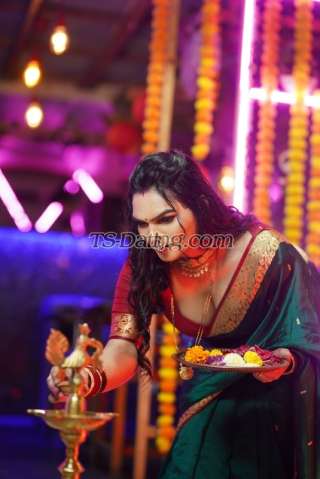 trans girl Noorik 0550689