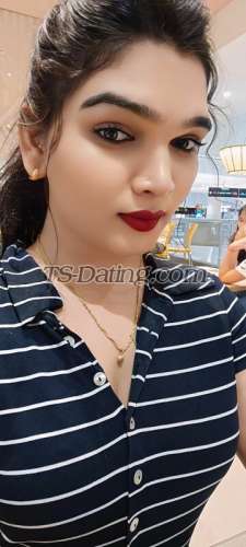 trans girl Noorik 3104122