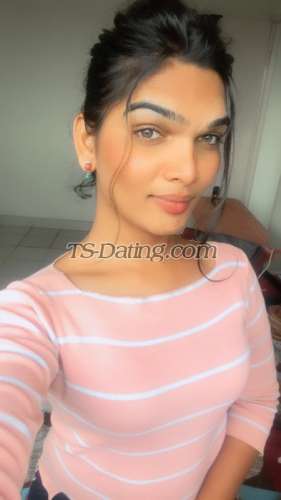 trans girl Noorik 7373648